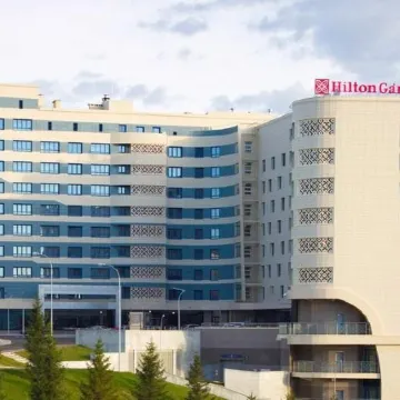 Hills Garden (ex. Hilton Garden Inn Ufa RiversideХилтон Гарден, бывший Хилтон Гарден Инн Уфа Риверсайд)