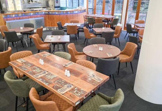 디스팅션 뉴 플리머스