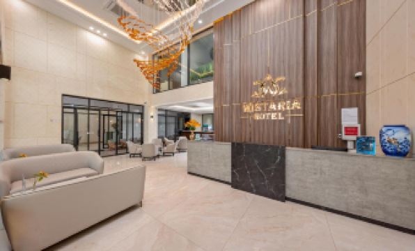 Cat Ba Wistaria Hotel - Pool & Massage