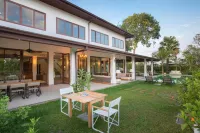 Lemongrass Pool Villa - Water Park