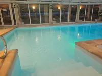 Hostellerie du Mont Aimé - Pools