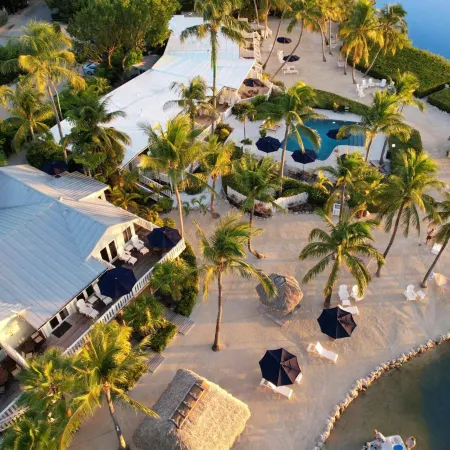 Coconut Palm Inn