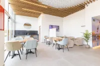 HQ Arena Hotel - Bữa sáng