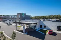 Holiday Inn Express & Suites Ludington Hotels in Amber Township