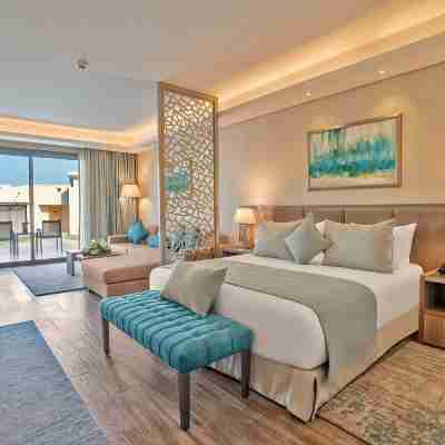 Rixos Premium Magawish Suites and Villas Rooms