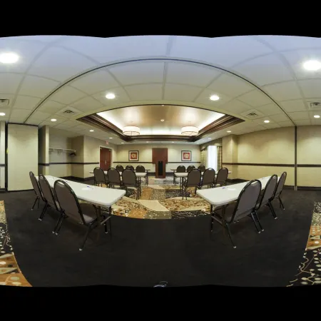 Holiday Inn Express & Suites SEYMOUR by IHG