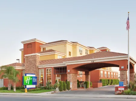 Holiday Inn Express WEST SACRAMENTO - CAPITOL AREA by IHG
