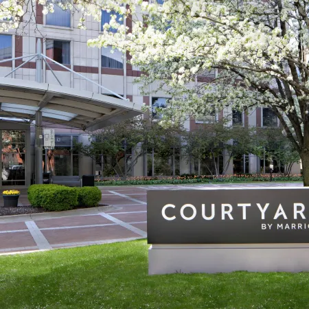 Courtyard Grand Rapids Downtown