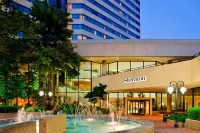 Memphis Riverline Hotel