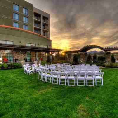 鴿子谷萬怡飯店 Hotel Exterior
