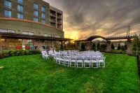 Courtyard Pigeon Forge