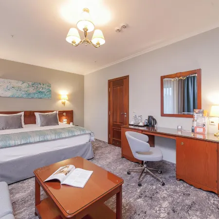 Crowne Plaza Krasnodar-Centre (Краун Плаза Краснодар-Центр)
