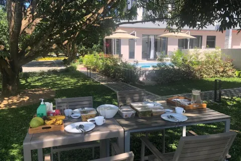 Mangolia Farm
