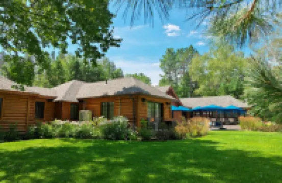 Haliburton Post House