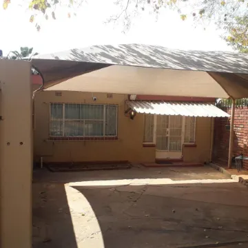 Protea Park Self Catering Guesthouse