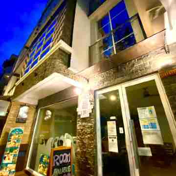 Beach Breeze and Spa Hotel Exterior