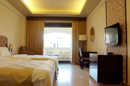 Pramod Convention & Club Resort Отели в г. Cuttack