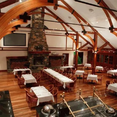 Tinaroo Lake Resort