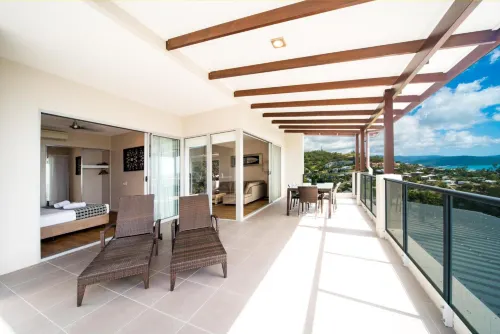 Whitsunday Reflections - spa