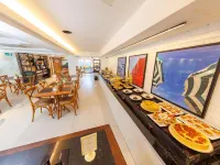 Hotel Village Confort Hotels near Manaira