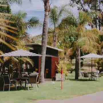 Mulwala Resort Hotel Exterior