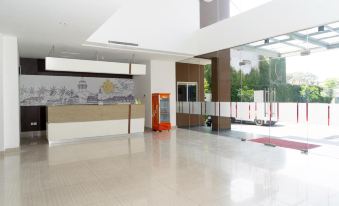 Lynn Hotel Serang
