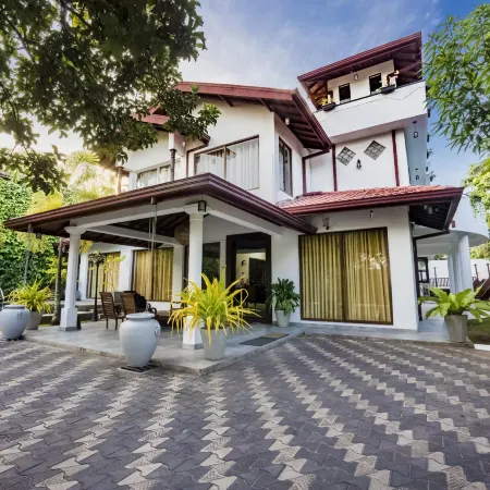 ThiThi's Palace