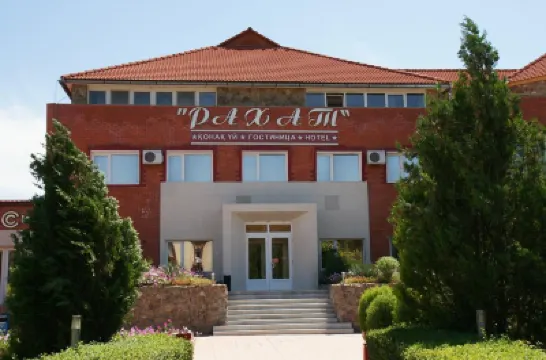 拉哈特酒店 酒店