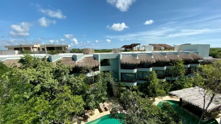 Kimpton ALUNA RESORT TULUM by IHG