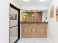 Super 8 by Wyndham Decatur/Dntn/Atlanta Area