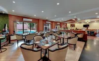 Quality Inn Regency, Nashik - Breakfast