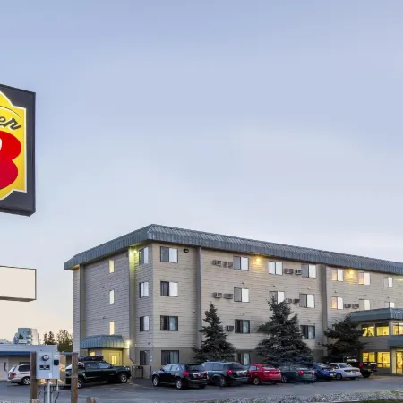 La Quinta Inn & Suites by Wyndham Anchorage Airport