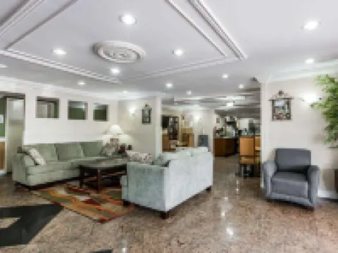 Quality Inn & Suites Atlanta Airport South Hotels in College Park