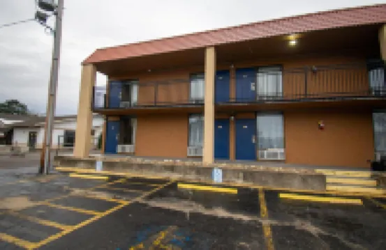 Days Inn by Wyndham Caddo Valley Arkadelphia