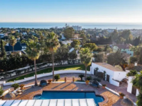 コルティホ ブティック マルベリャ マルベーリャのホテル