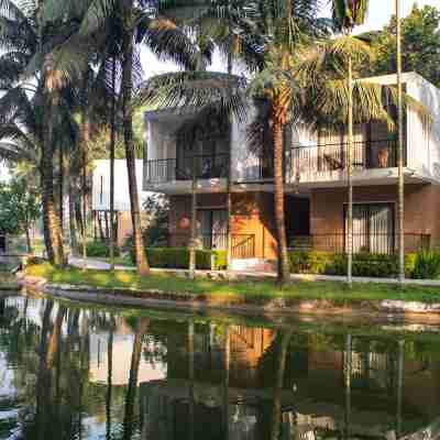 Dream Square Resort Hotel Exterior