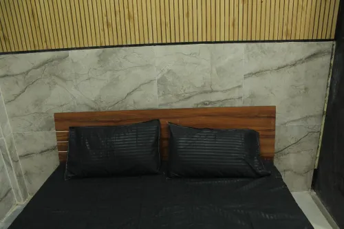 Dipankar House - 2-Star