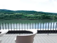 RIVER RETREAT GARAKU - romantici
