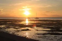 The Beachhouse Cebu - Ocean View