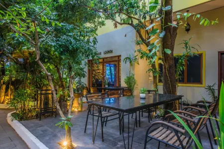 Indra Porak Residence Hotel