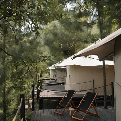 RINDANG Glamping