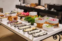 Ingate Hotel - Bữa sáng
