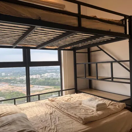Clio 2 Putrajaya Apt w/ Pool, Gym & Fast WiFi