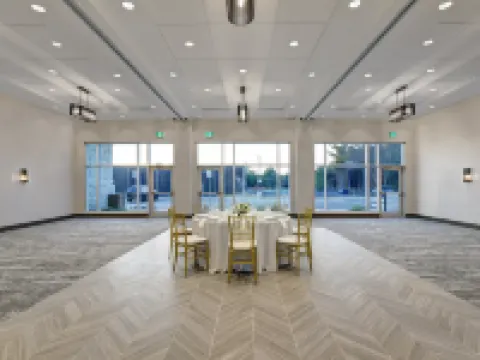 Holiday Inn Express KINGSTON WEST by IHG Hoteles en Kingston