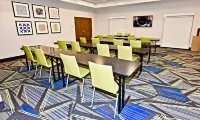 Holiday Inn Express & Suites Perryville I-55 by IHG