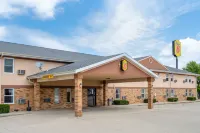 Super 8 by Wyndham Mattoon