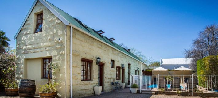 88 Baron van Reede Guesthouse Hotels in Oudtshoorn