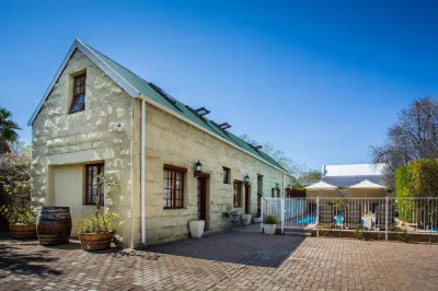 88 Baron van Reede Guesthouse Hotels near Cango Wildlife Ranch