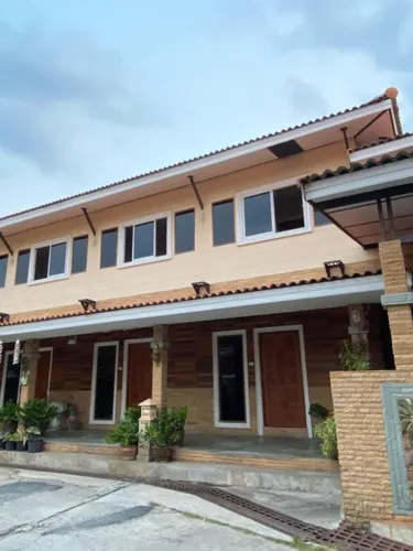 รูปภาพของโรงแรมภูน้ำฟ้า - ชุมแพ