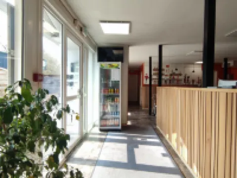 法斯特酒店 拉瓦勒酒店